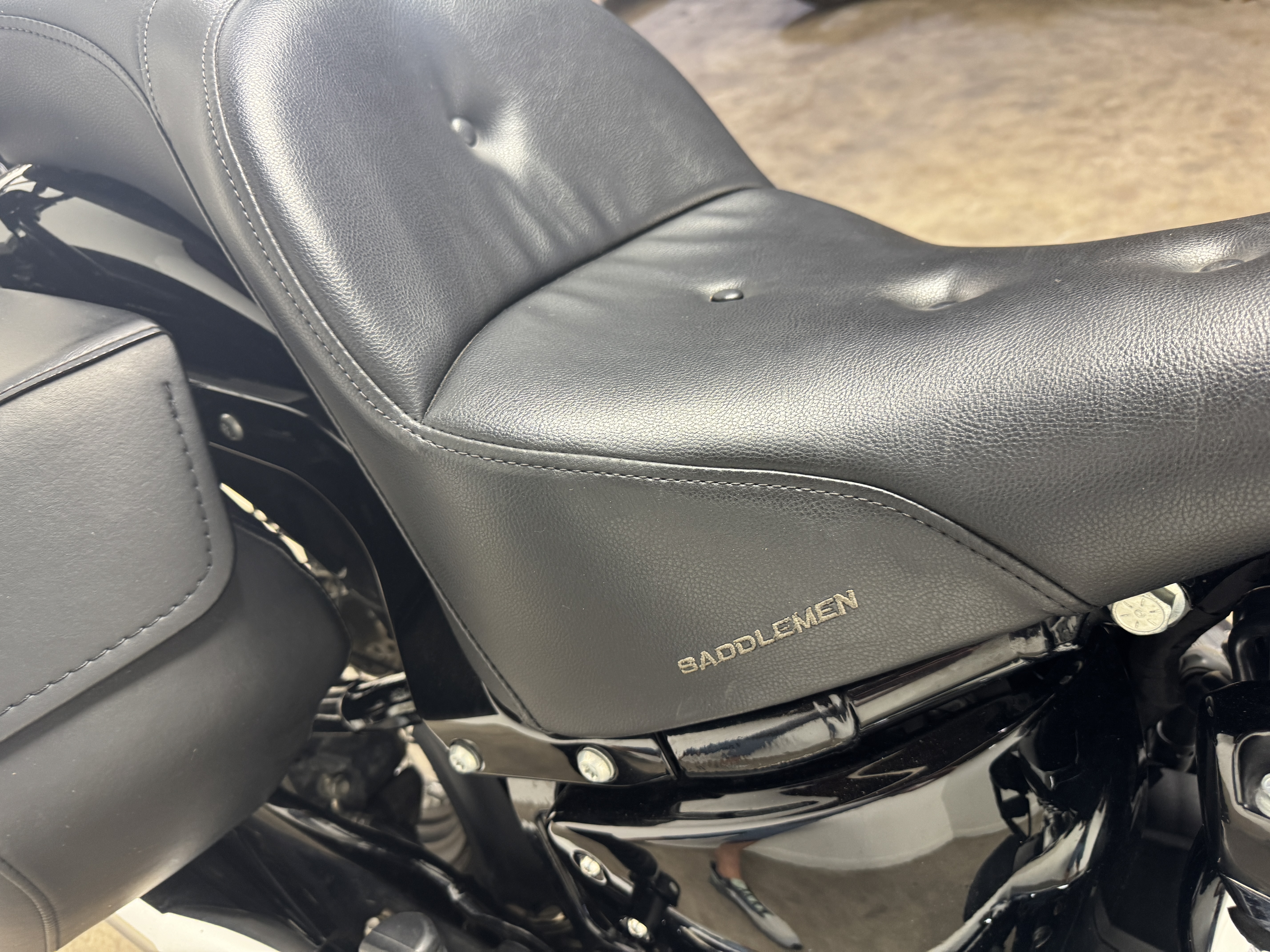 2021 Harley-Davidson® Heritage Classic 114 Motorcycle