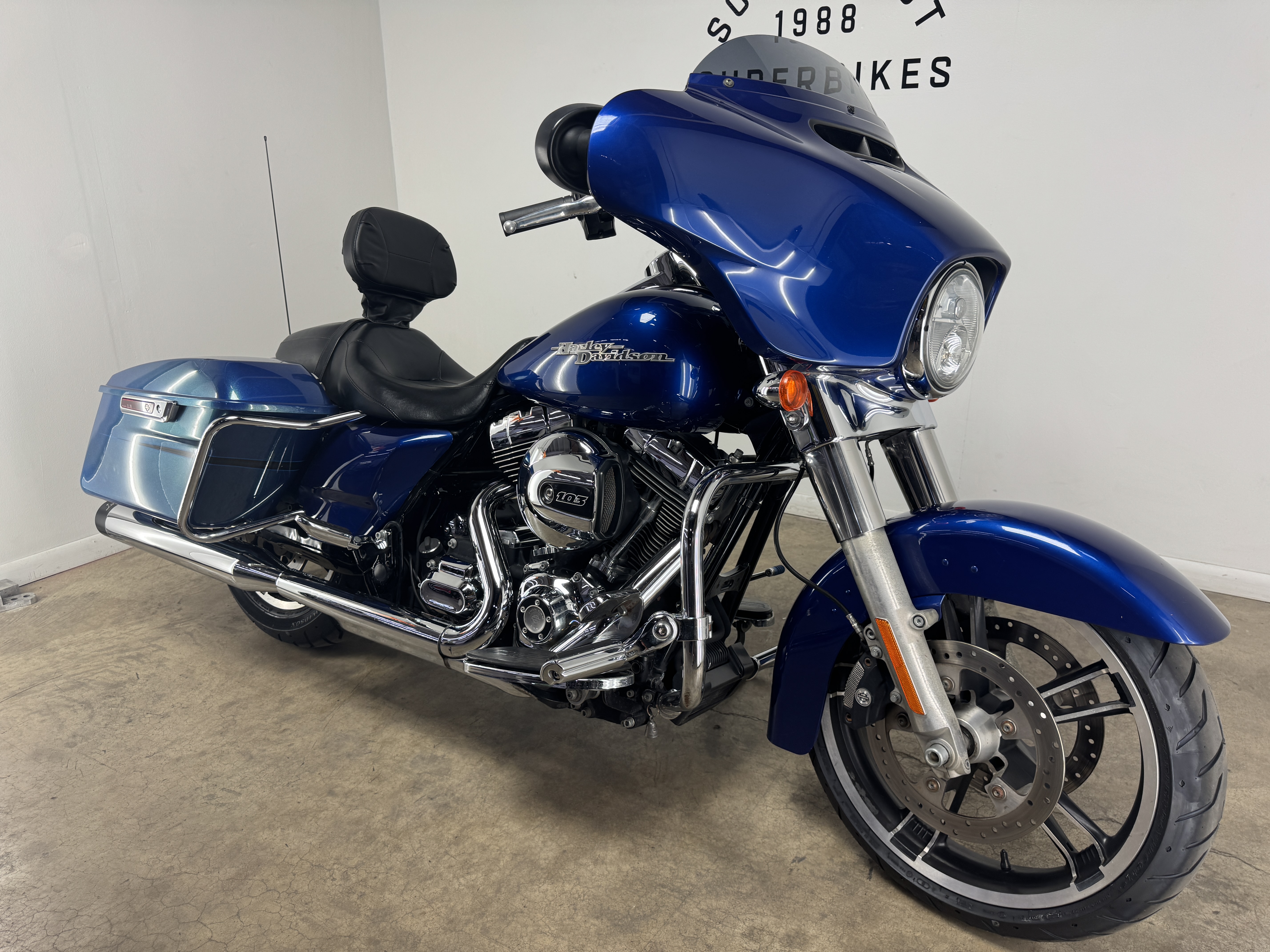 2015 Harley-Davidson® Street Glide Motorcycle