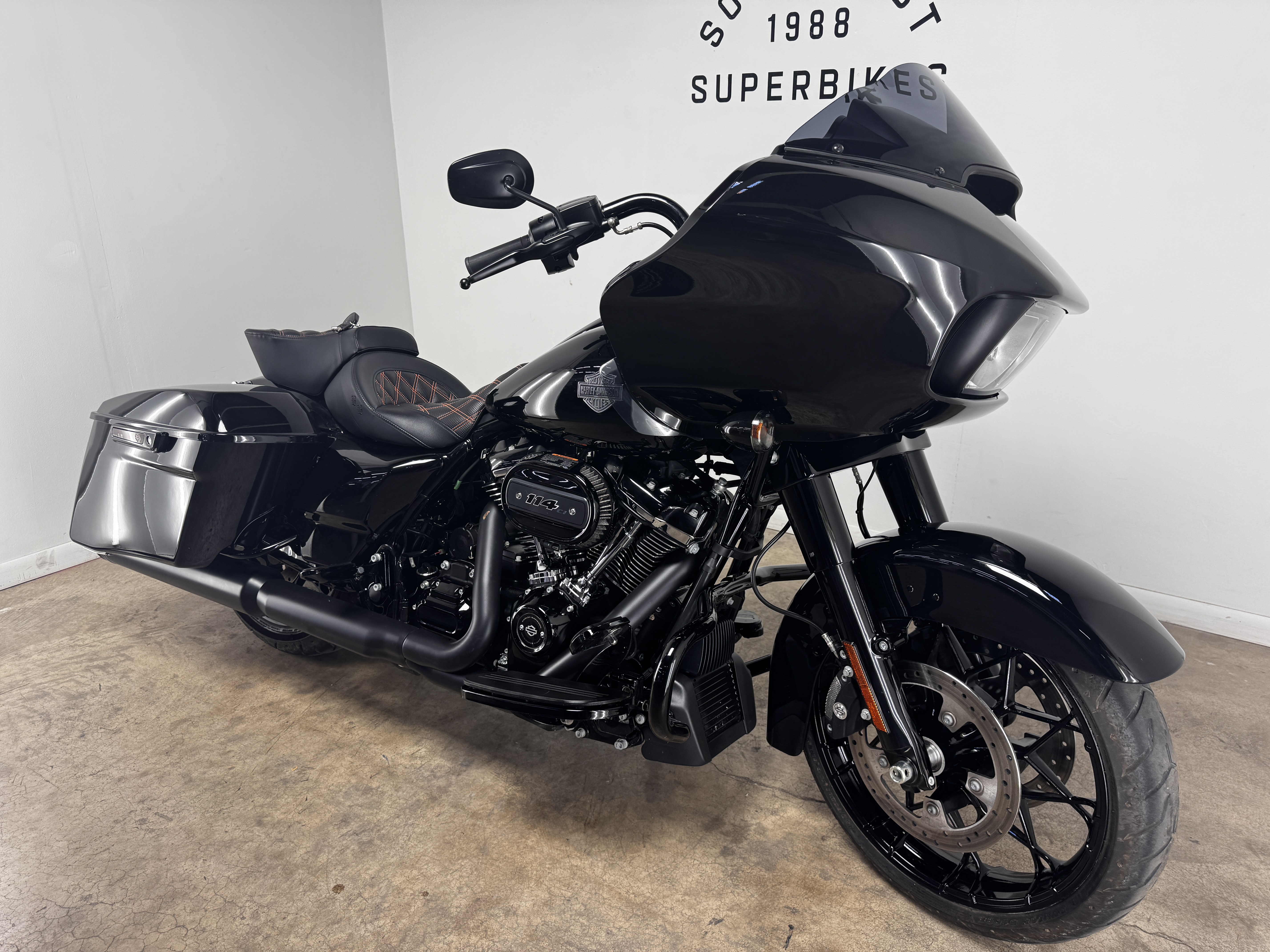 2021 Harley-Davidson® Road Glide® Special Motorcycle