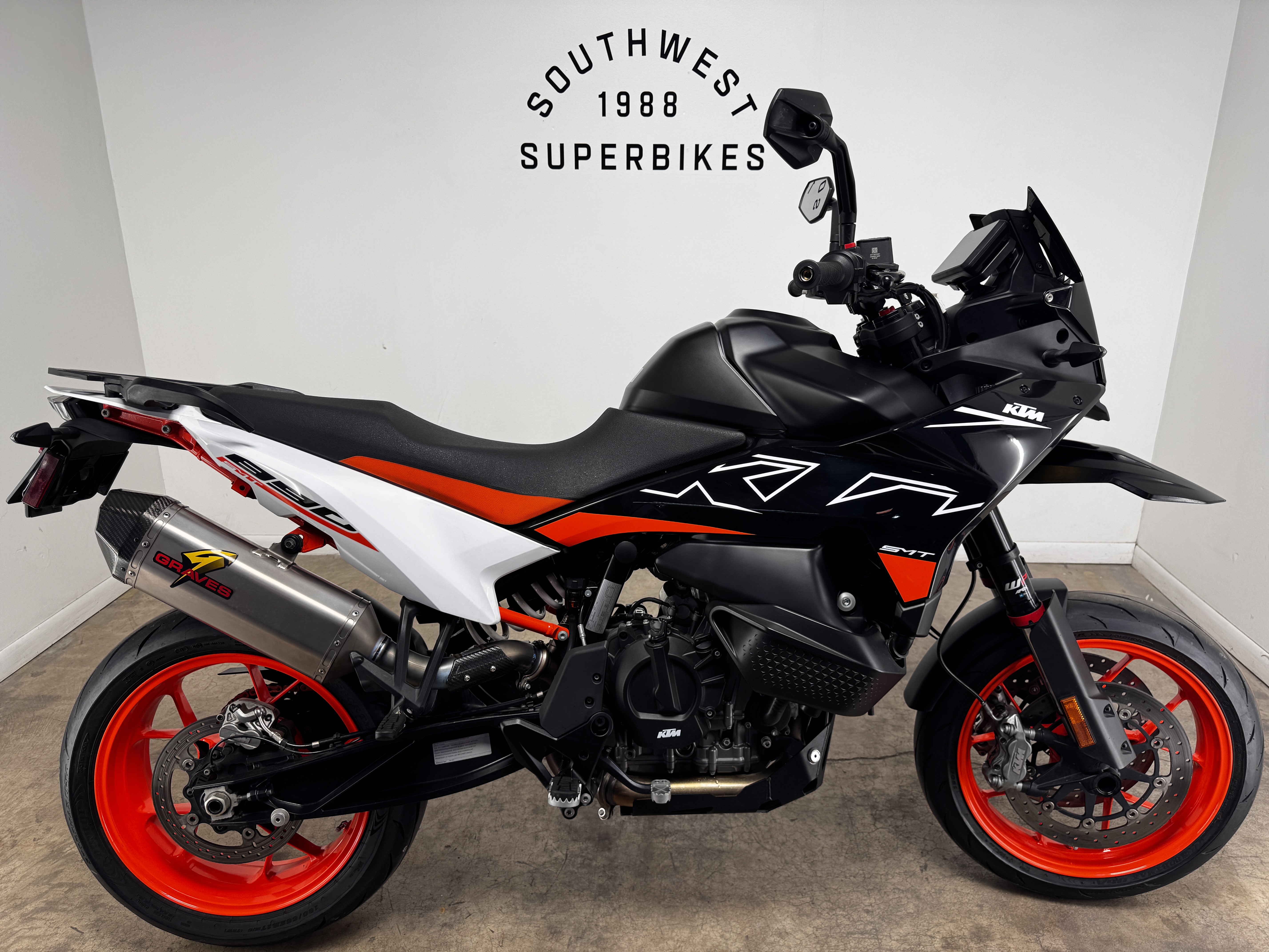 2024 KTM 890 SMT Motorcycle