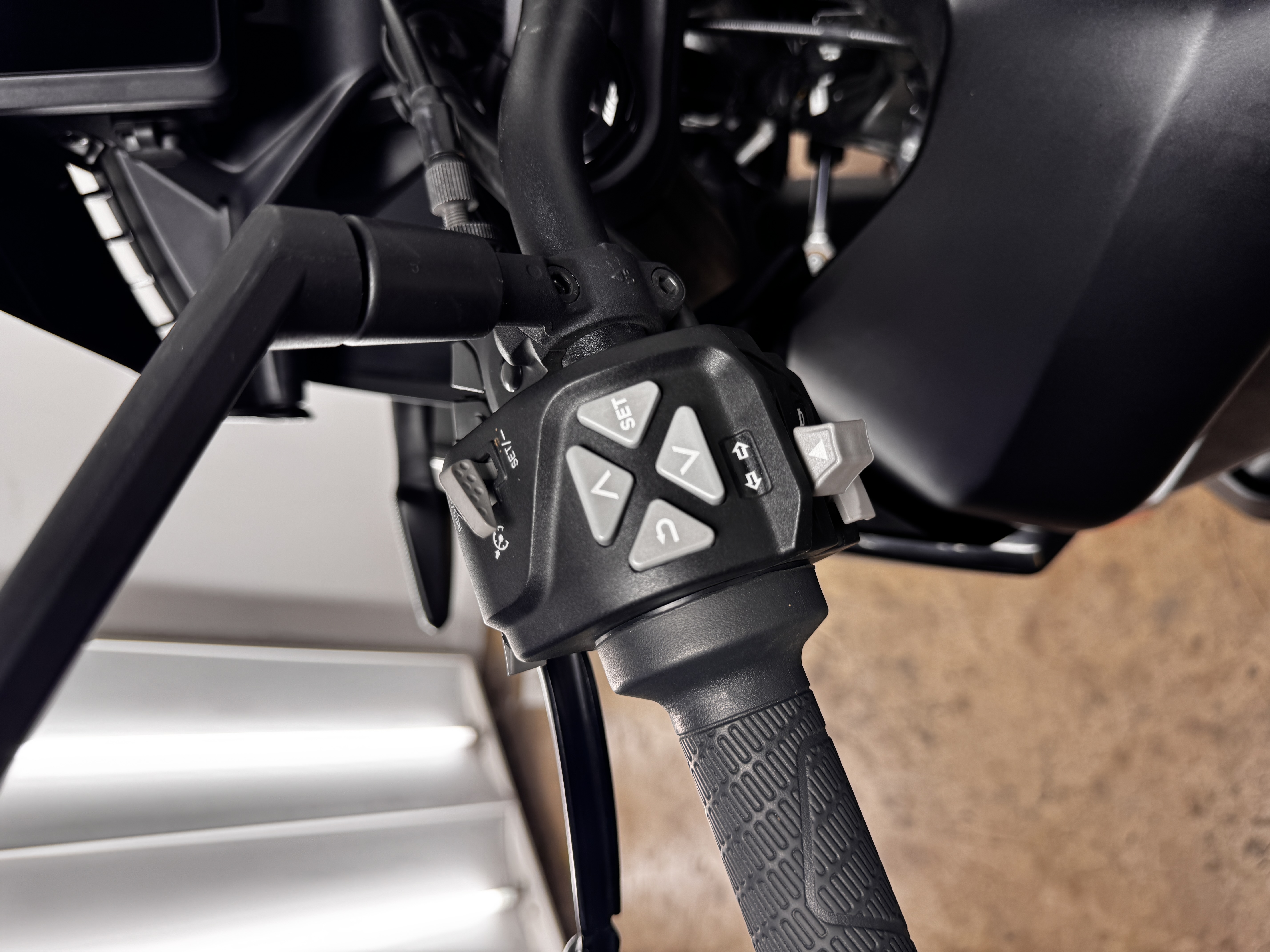 2024 KTM 890 SMT Motorcycle