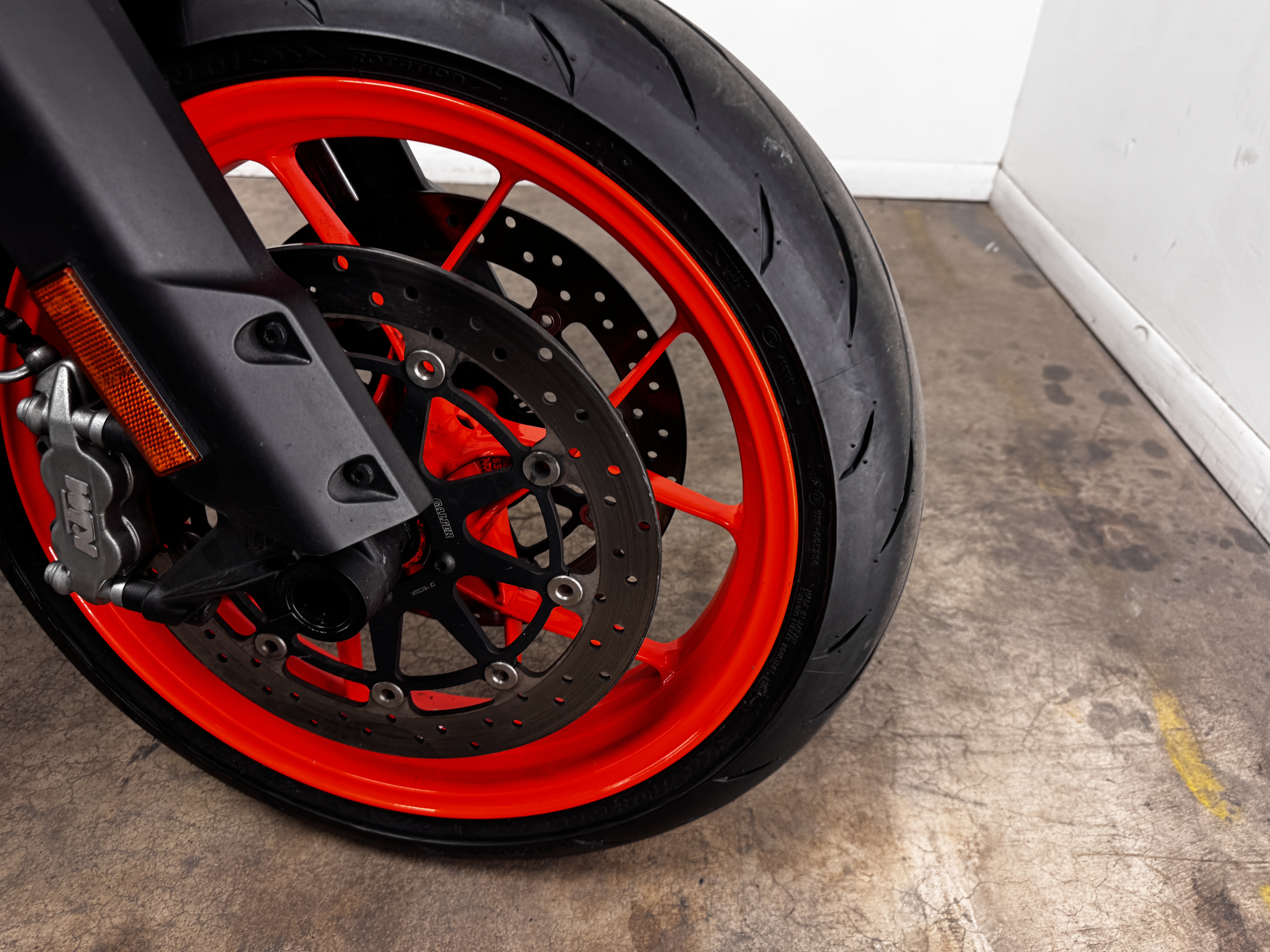 2024 KTM 890 SMT Motorcycle