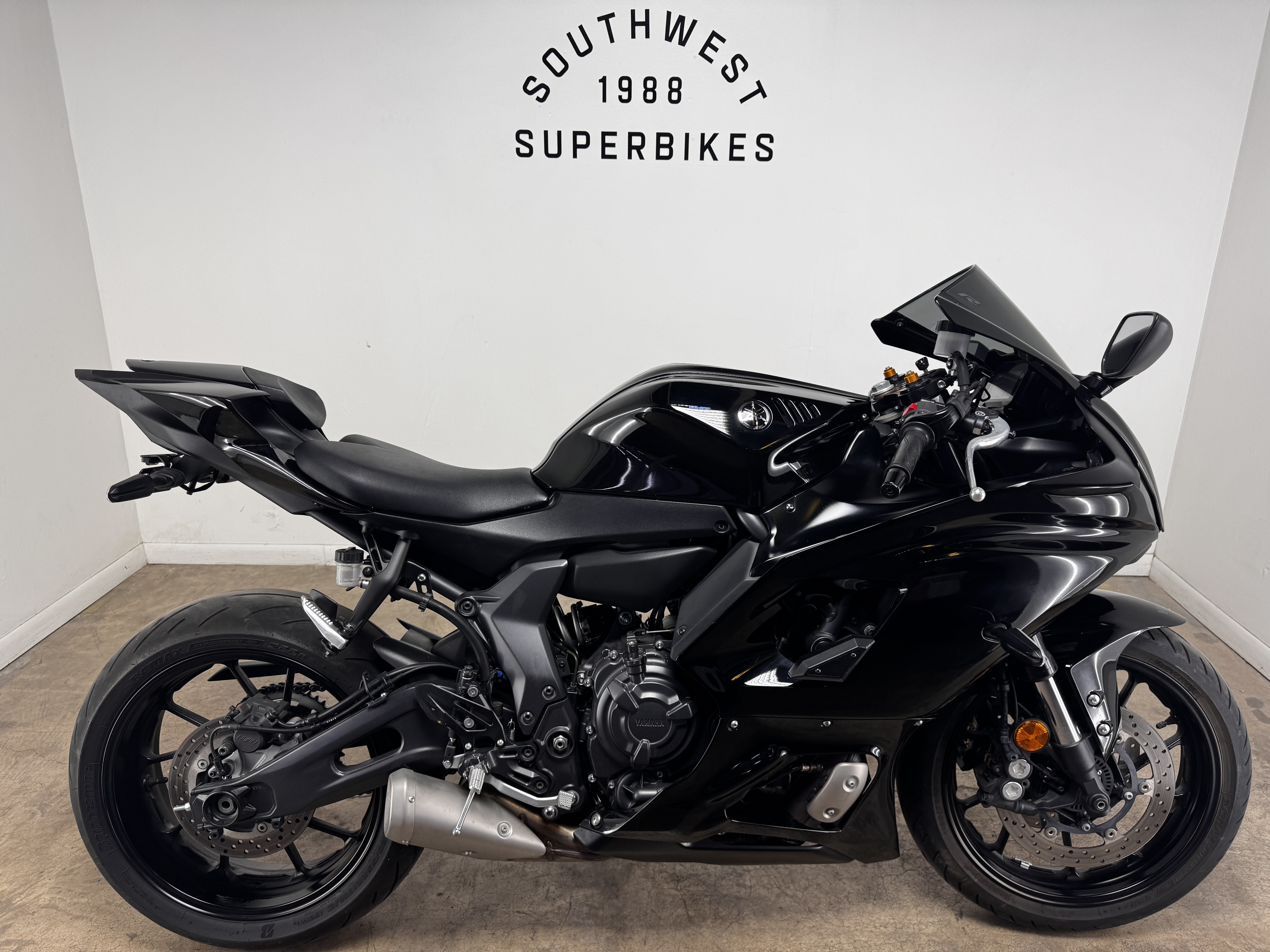 2023 Yamaha YZF-R7 ABS Motorcycle