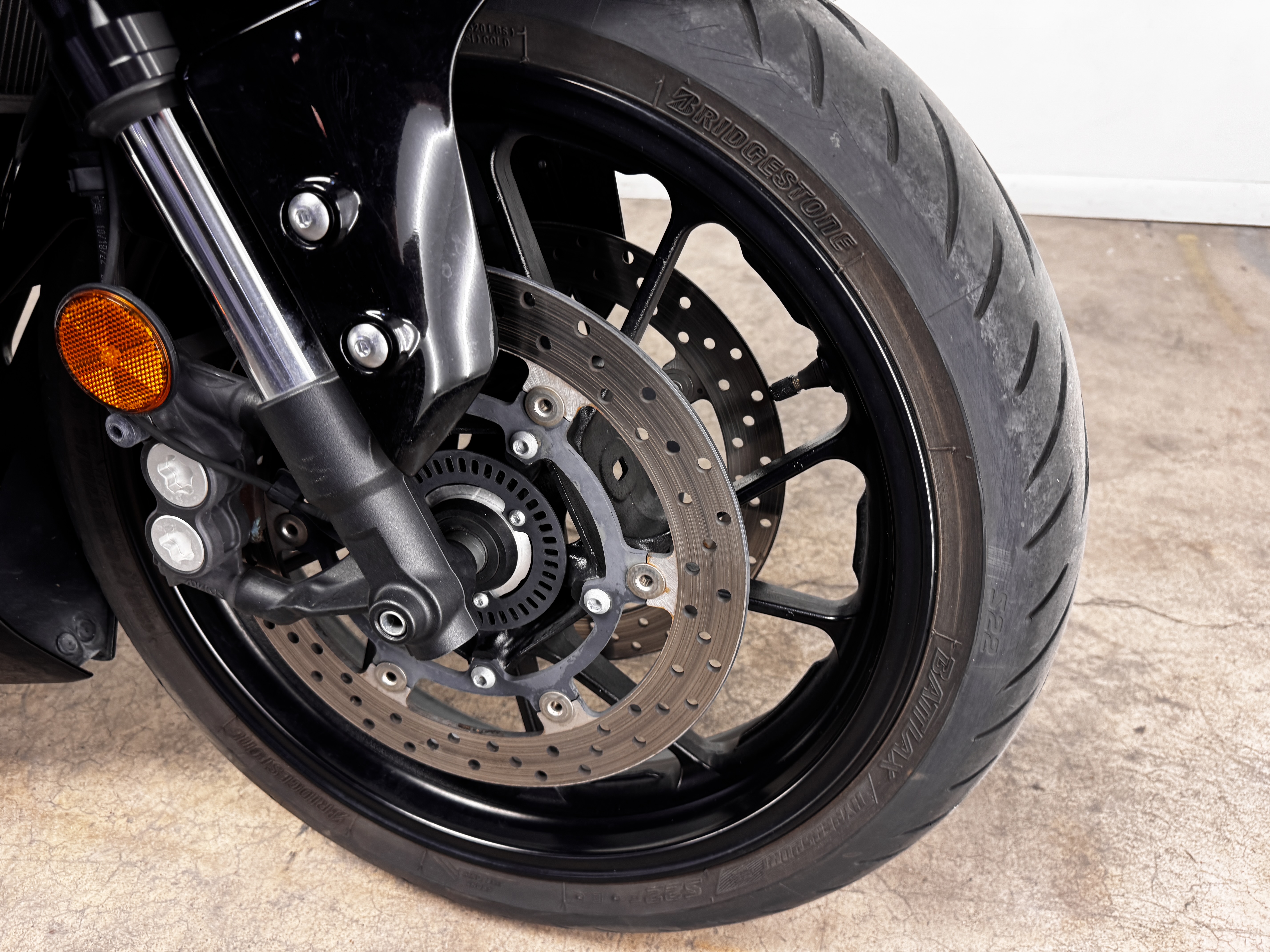 2023 Yamaha YZF-R7 ABS Motorcycle
