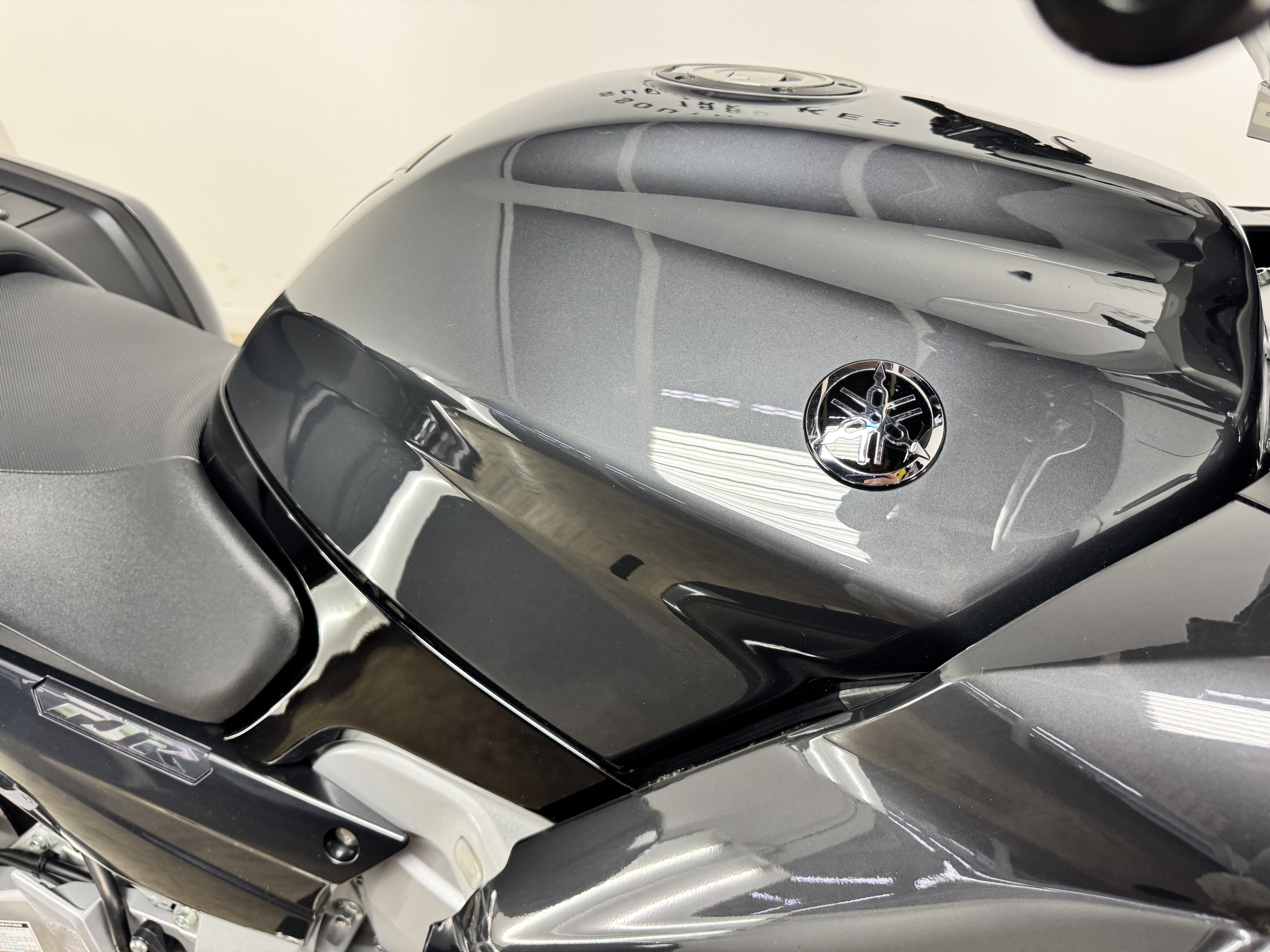 2015 Yamaha FJR1300A Motorcycle