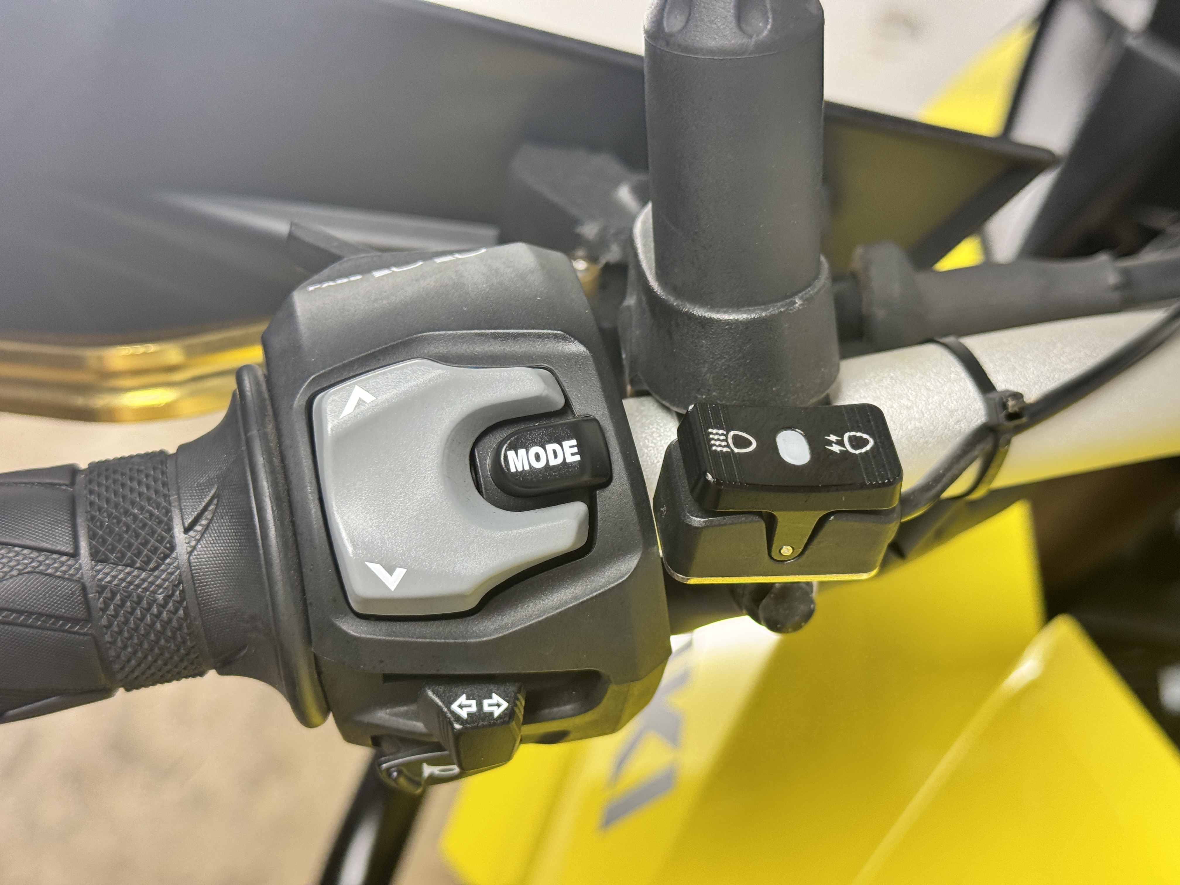 2023 Suzuki V-STROM 800DE Motorcycle